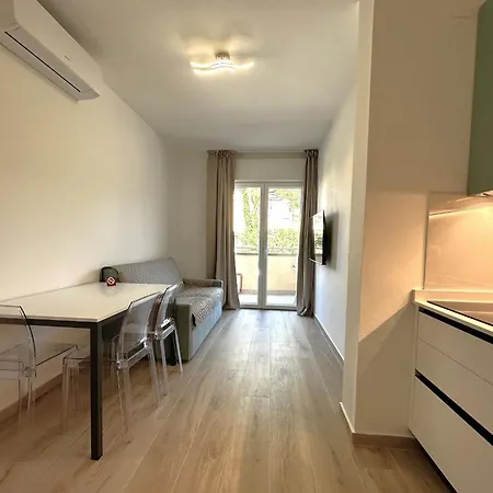 Appartement Modern Flat In *