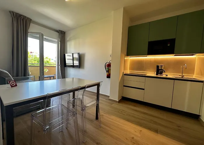 Apartament Modern Flat In